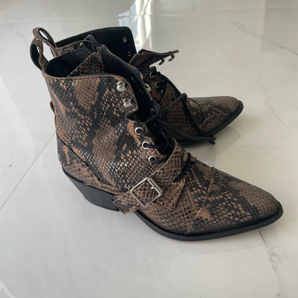 All Saint boots. in very good condition. used a few times.